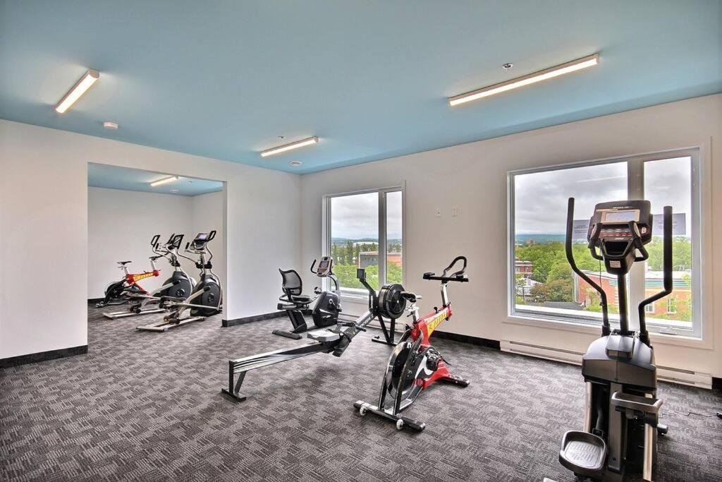 Penthouse With Free Indoor Parking Downtown Apartment Québec Exterior foto